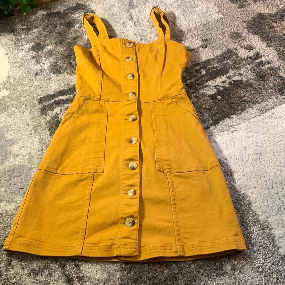 Divided mustard yellow button-front sundress